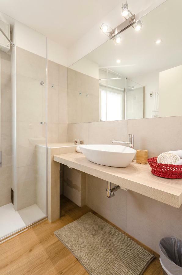 Il Campo Apartments Болоня Екстериор снимка